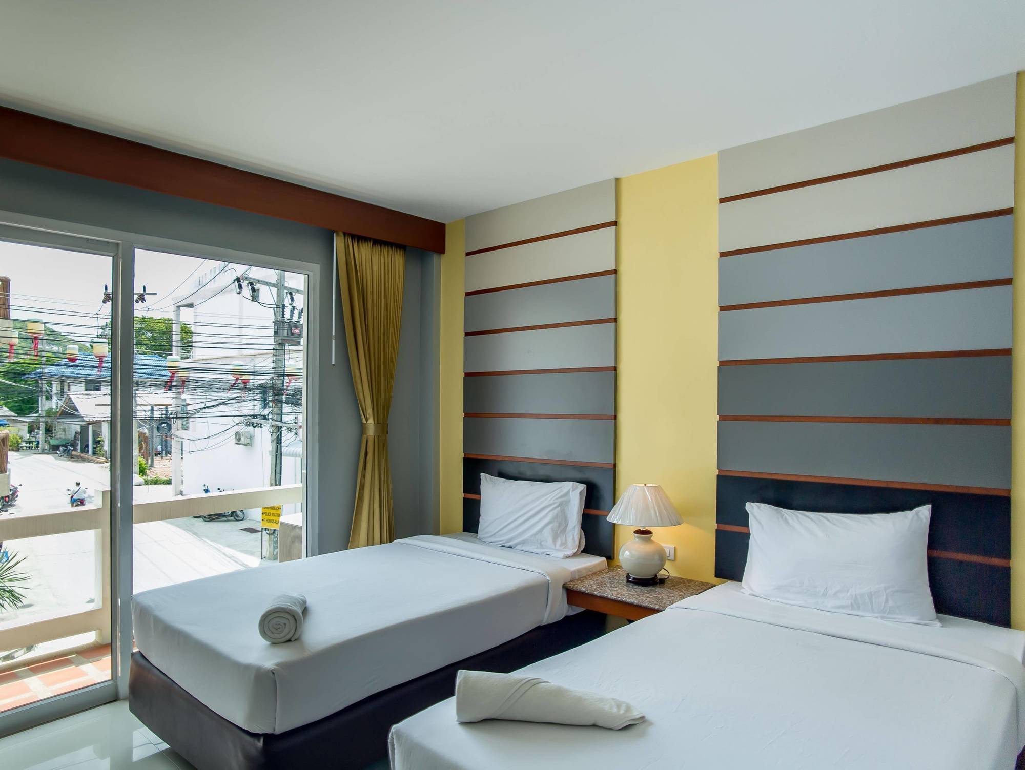 Phangan Pearl Hostel Haad Rin Exterior photo